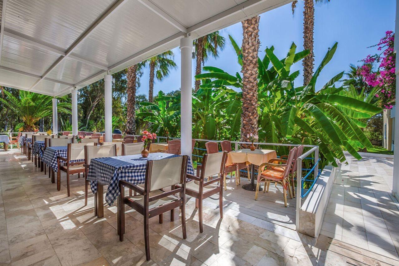 Cavo D' Oro Hotel Marmari  Bagian luar foto