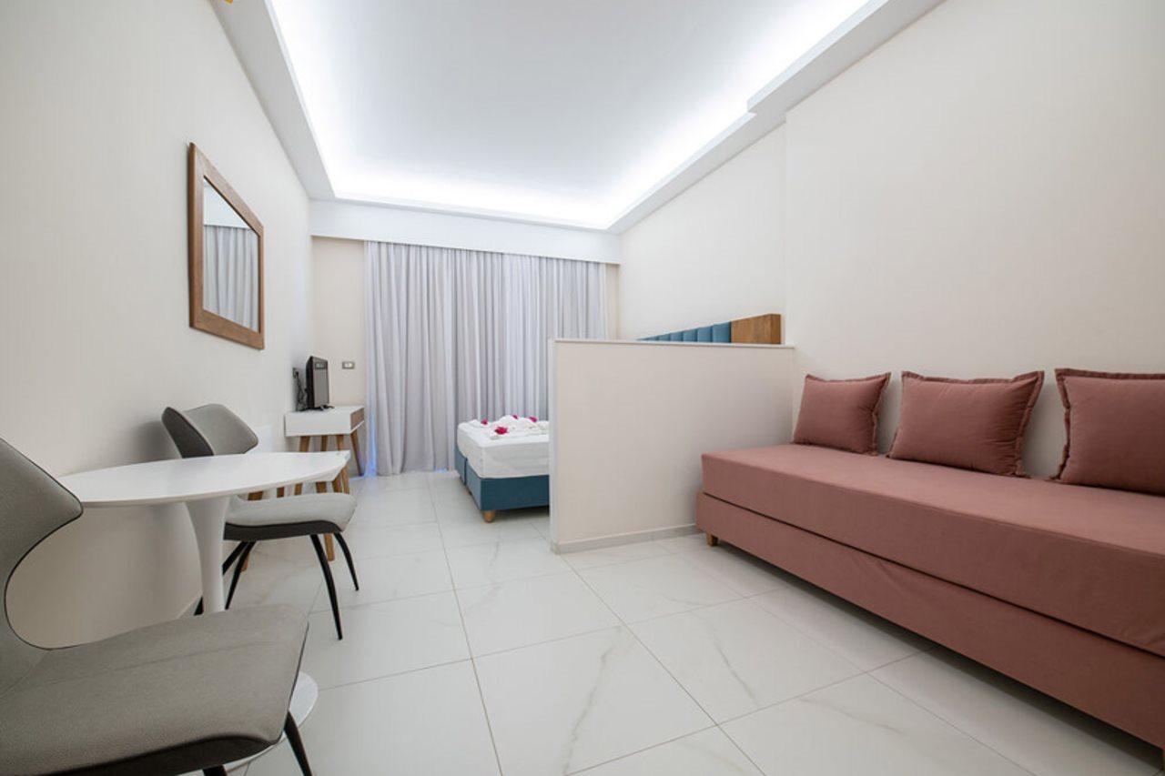 Cavo D' Oro Hotel Marmari  Bagian luar foto