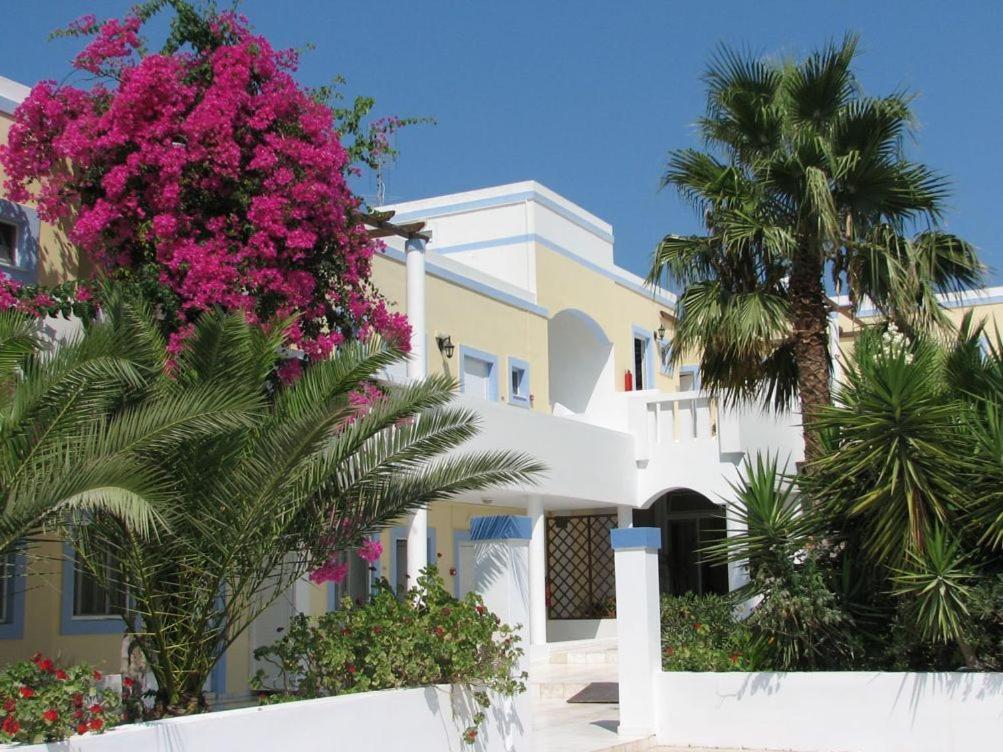 Cavo D' Oro Hotel Marmari  Bagian luar foto