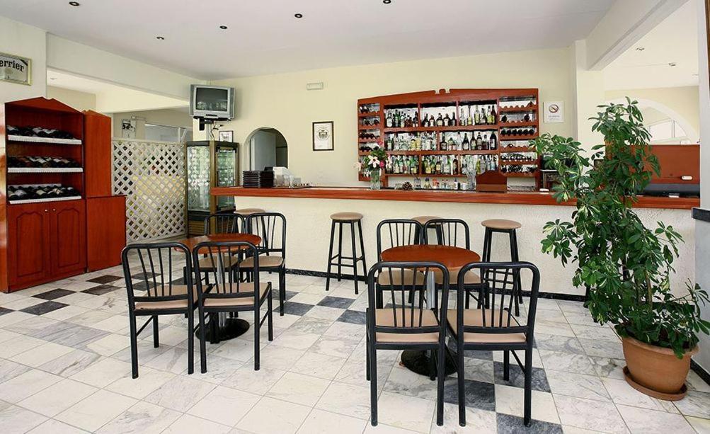 Cavo D' Oro Hotel Marmari  Bagian luar foto