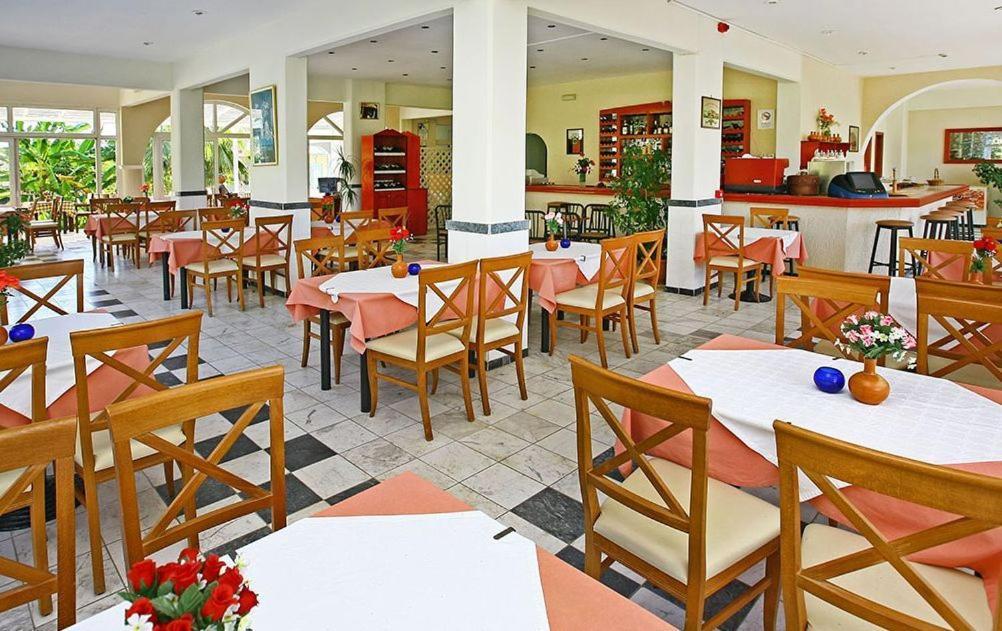 Cavo D' Oro Hotel Marmari  Bagian luar foto