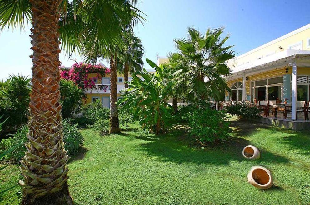 Cavo D' Oro Hotel Marmari  Bagian luar foto