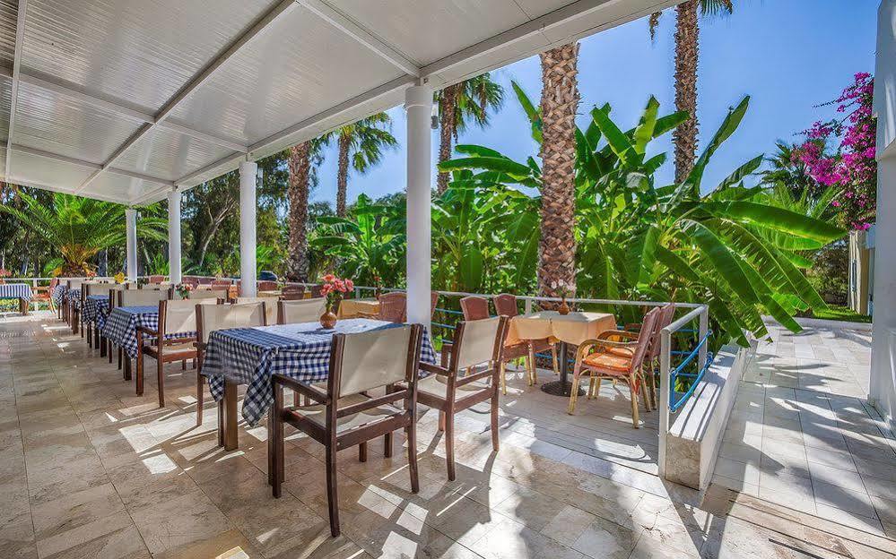 Cavo D' Oro Hotel Marmari  Bagian luar foto
